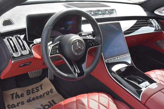 Used Mercedes-Benz S-Class 580 4MATIC VII (W223), 4.0 l, 2023 in Sharjah by Alfaris Used Cars, White color.  | AUTO.AE