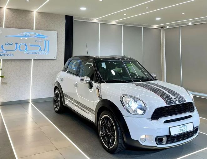 Used MINI Countryman Cooper S I, 1.6 l, 2014 in Sharjah by Ayoon Alhoot Motors, White color. GCC Specs | AUTO.AE
