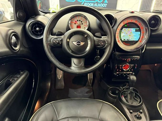 Used MINI Countryman Cooper S I, 1.6 l, 2014 in Sharjah by Ayoon Alhoot Motors, White color. GCC Specs | AUTO.AE