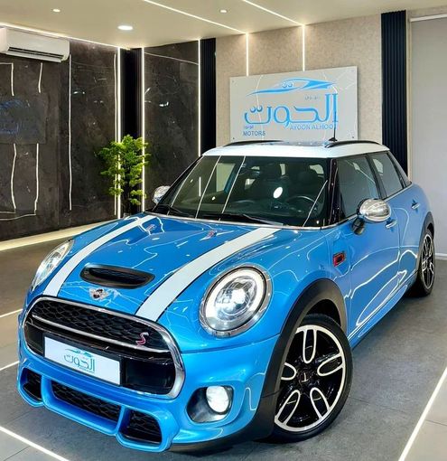 Used MINI Hatch Cooper S III (F55/F56), 2.0 l, 2017 in Sharjah by Ayoon Alhoot Motors, Light Blue color. GCC Specs | AUTO.AE
