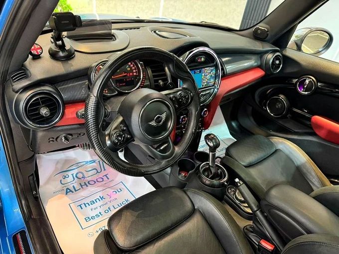 Used MINI Hatch Cooper S III (F55/F56), 2.0 l, 2017 in Sharjah by Ayoon Alhoot Motors, Light Blue color. GCC Specs | AUTO.AE