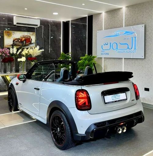 Used MINI Hatch John Cooper Works III (F55/F56) Facelift 2, 2.0 l, 2022 in Sharjah by Ayoon Alhoot Motors, White color. GCC Specs | AUTO.AE
