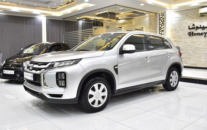 Used Mitsubishi ASX I Facelift 3, 2.0 l, 2021 in Sharjah by Honey Gidosha Used Cars Tr., Silver color.  | AUTO.AE