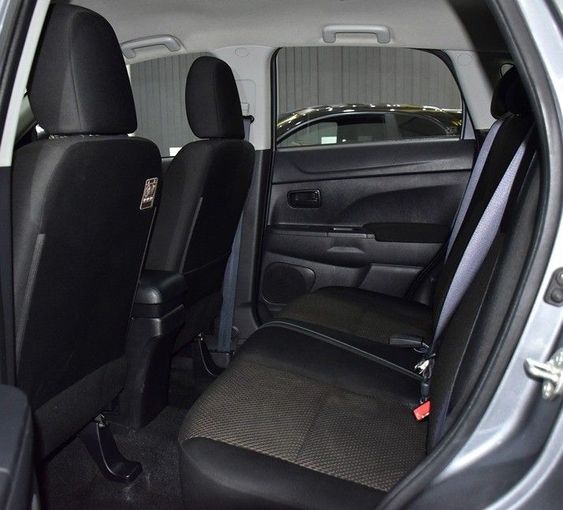 Подержанный Mitsubishi ASX I Рестайлинг 3, 2.0 л, 2021 в Шардже от Honey Gidosha Used Cars Tr. Серый цвет.  | AUTO.AE