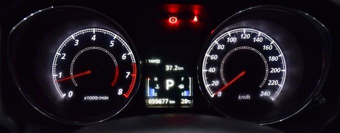 Подержанный Mitsubishi ASX I Рестайлинг 3, 2.0 л, 2021 в Шардже от Honey Gidosha Used Cars Tr. Серый цвет.  | AUTO.AE