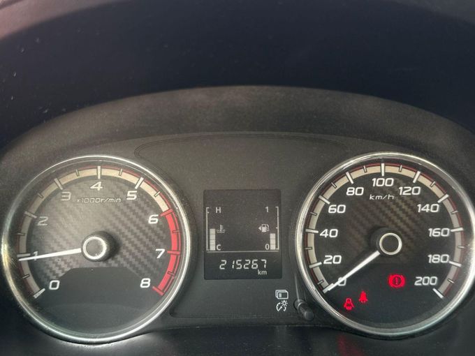 Used Mitsubishi L200 V Facelift, 2.4 l, 2022 in Sharjah by Al Aram Cars, White color. GCC Specs | AUTO.AE