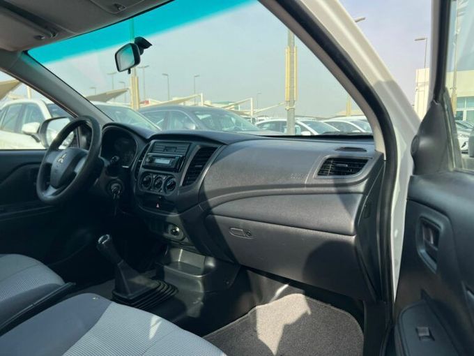 New Mitsubishi L200 V Facelift, 2.5 l, 2022 in Sharjah by Al Aram Cars, White color. GCC Specs | AUTO.AE