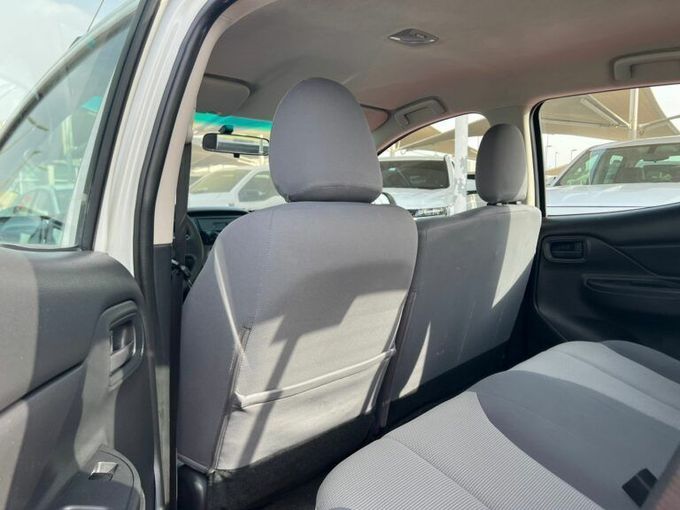 New Mitsubishi L200 V Facelift, 2.5 l, 2022 in Sharjah by Al Aram Cars, White color. GCC Specs | AUTO.AE