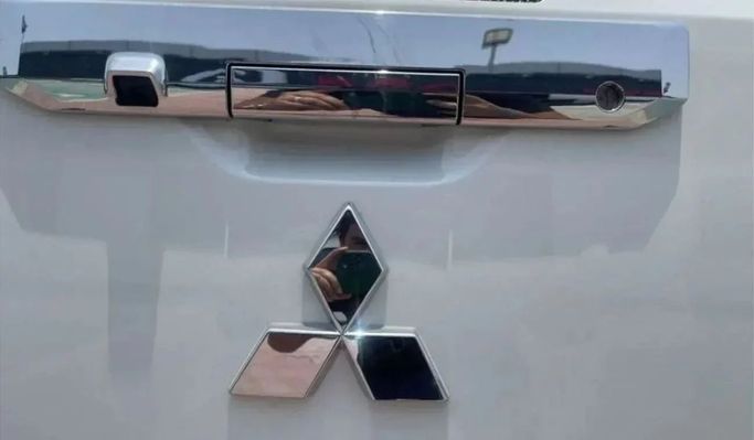 New Mitsubishi L200 VI, 2.4 l, 2025 in Sharjah by Nour Alnukhba Motors, Grey color. GCC Specs | AUTO.AE