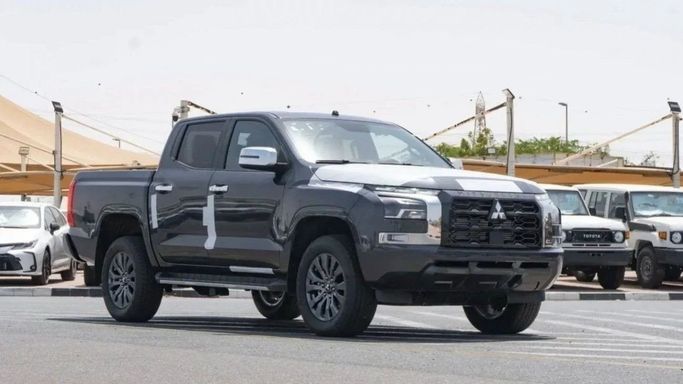 New Mitsubishi L200 VI, 2.4 l, 2025 in Sharjah by Nour Alnukhba Motors, Black color. Other | AUTO.AE