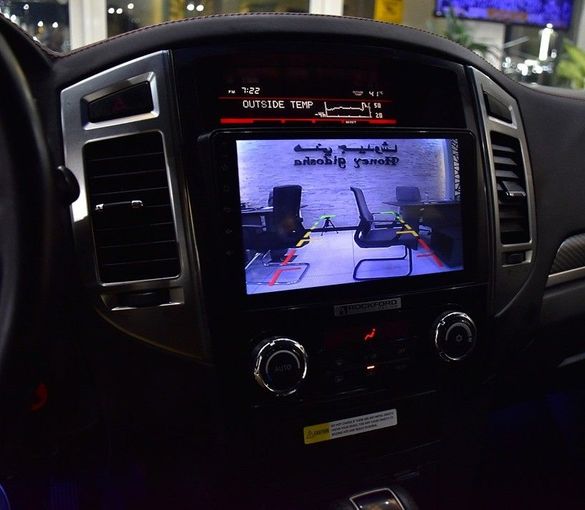 Used Mitsubishi Pajero IV Facelift 2, 3.8 l, 2020 in Sharjah by Honey Gidosha Used Cars Tr., White color.  | AUTO.AE