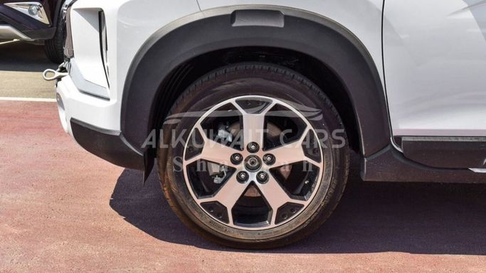 New Mitsubishi Xpander I Facelift, 1.5 l, 2023 in Sharjah by Nour Alnukhba Motors, White color. GCC Specs | AUTO.AE