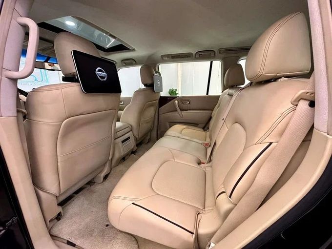 Used Nissan Patrol VI (Y62) Facelift, 5.6 l, 2015 in Sharjah by Ayoon Alhoot Motors, Black color. GCC Specs | AUTO.AE