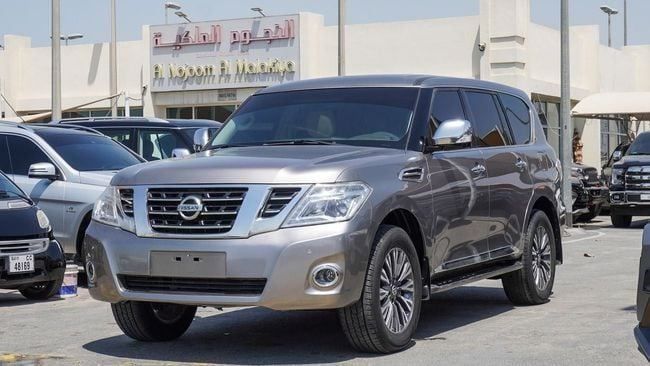 Used Nissan Patrol VI (Y62), 5.6 l, 2012 in Sharjah by Alnujoom Al Malakiah Used Cars, Grey color. GCC Specs | AUTO.AE