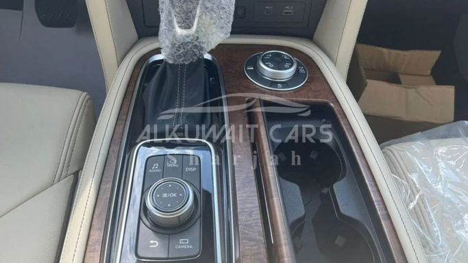 Новый Nissan Patrol VI (Y62) Рестайлинг 2, 5.6 л, 2023 в Шардже от Nour Alnukhba Motors Белый цвет. Other | AUTO.AE