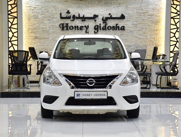 Подержанный Nissan Sunny N17 Рестайлинг, 1.5 л, 2022 в Шардже от Honey Gidosha Used Cars Tr. Белый цвет.  | AUTO.AE