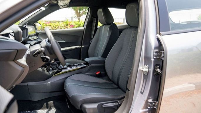 New Peugeot 2008 II, 1.2 l, 2023 in Sharjah by Nour Alnukhba Motors, White color. Other | AUTO.AE