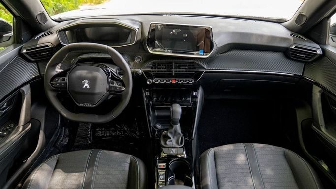 New Peugeot 2008 II, 1.2 l, 2023 in Sharjah by Nour Alnukhba Motors, White color. Other | AUTO.AE
