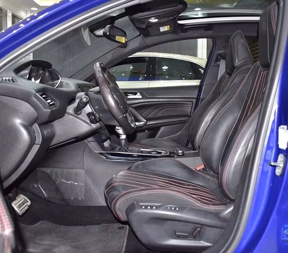 Used Peugeot 308 II, 1.6 l, 2016 in Sharjah by Honey Gidosha Used Cars Tr., Blue color.  | AUTO.AE