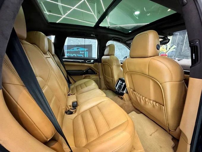 Used Porsche Cayenne GTS II Facelift (958), 3.6 l, 2014 in Sharjah by Ayoon Alhoot Motors, Black color. GCC Specs | AUTO.AE