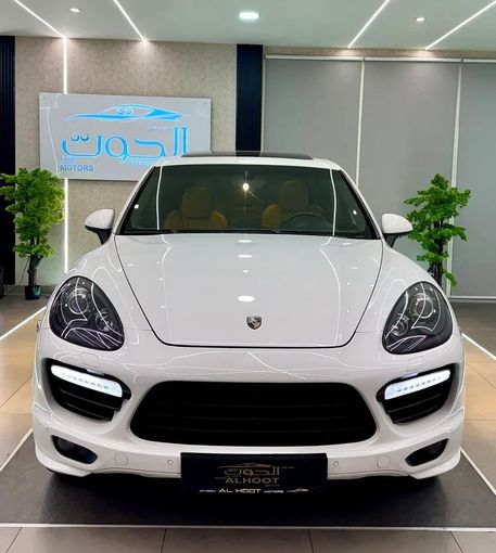 Used Porsche Cayenne GTS II (958), 4.8 l, 2014 in Sharjah by Ayoon Alhoot Motors, White color. GCC Specs | AUTO.AE