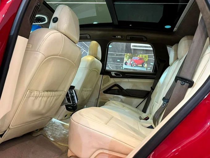 Used Porsche Cayenne GTS II Facelift (958), 3.6 l, 2014 in Sharjah by Ayoon Alhoot Motors, Red color. GCC Specs | AUTO.AE