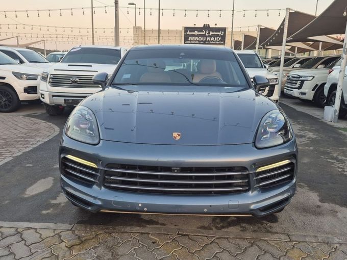Used Porsche Cayenne S III, 2.9 l, 2018 in Sharjah by Rebou Najd Used Cars, Light Blue color. GCC Specs | AUTO.AE