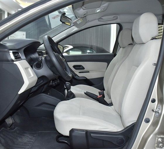 Подержанный Renault Duster I Рестайлинг, 2.0 л, 2019 в Шардже от Honey Gidosha Used Cars Tr. Бежевый цвет. GCC | AUTO.AE