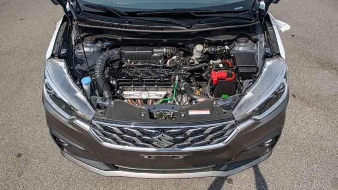 New Suzuki Ertiga II Facelift, 1.5 l, 2023 in Sharjah by Nour Alnukhba Motors, Brown color. Other | AUTO.AE