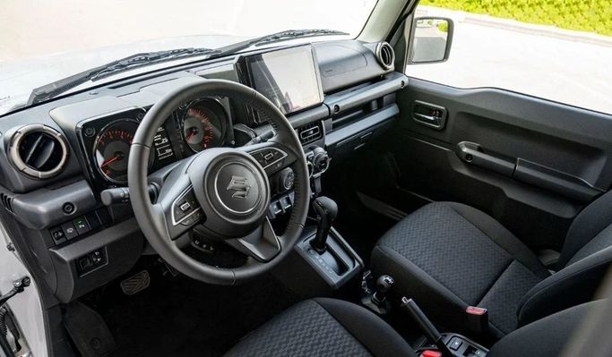 Новый Suzuki Jimny IV, 1.5 л, 2024 в Шардже от Nour Alnukhba Motors Белый цвет. Other | AUTO.AE