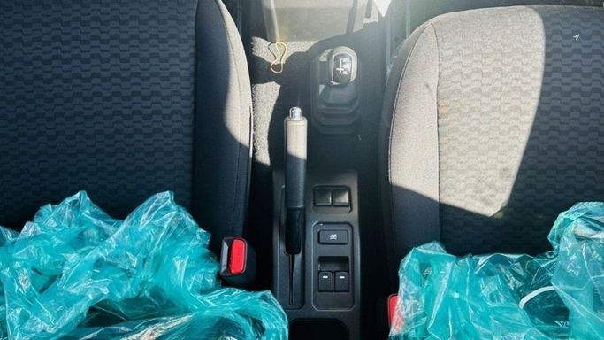 Новый Suzuki Jimny IV, 1.5 л, 2024 в Шардже от Nour Alnukhba Motors Белый цвет. Other | AUTO.AE