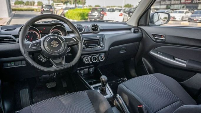 Новый Suzuki Swift VI, 1.2 л, 2023 в Шардже от Nour Alnukhba Motors Бронзовый цвет. Other | AUTO.AE
