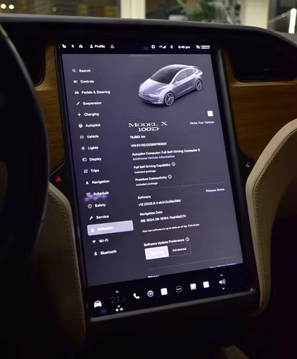 Used Tesla Model X Long Range I, 2019 in Sharjah by Honey Gidosha Used Cars Tr., Grey color.  | AUTO.AE