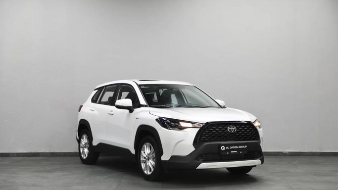 Новый Toyota Corolla Cross I, 1.8 л, 2025 в Шардже от Al Qassem Cars Trading Белый цвет. Other | AUTO.AE