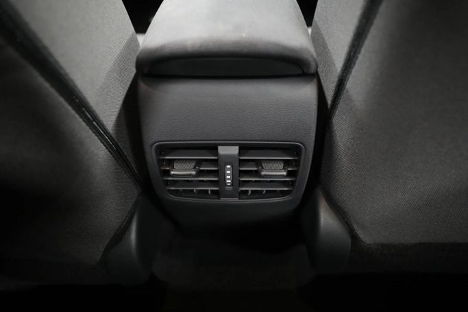 Новый Toyota Corolla Cross I, 1.8 л, 2025 в Шардже от Al Qassem Cars Trading Белый цвет. Other | AUTO.AE