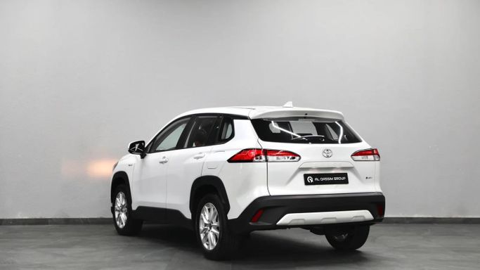 Новый Toyota Corolla Cross I, 1.8 л, 2025 в Шардже от Al Qassem Cars Trading Белый цвет. Other | AUTO.AE
