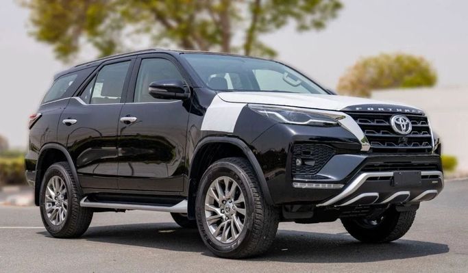 New Toyota Fortuner II Facelift, 2.7 l, 2024 in Sharjah by Nour Alnukhba Motors, Black color. Other | AUTO.AE