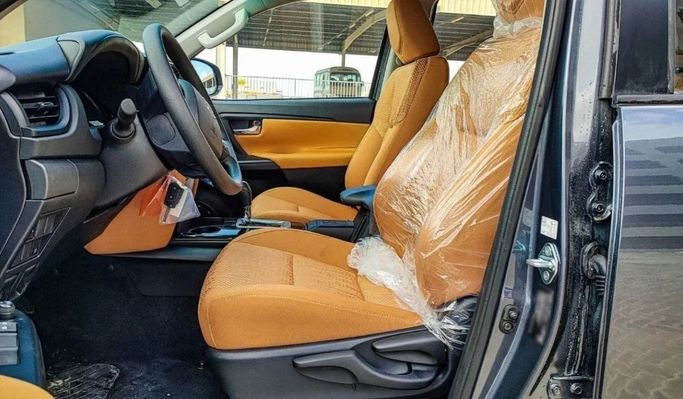 New Toyota Fortuner II Facelift, 2.7 l, 2024 in Sharjah by Nour Alnukhba Motors, Grey color. GCC Specs | AUTO.AE