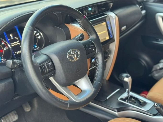 Used Toyota Fortuner II, 4 l, 2017 in Sharjah by Nour Alnukhba Motors, Black color. GCC Specs | AUTO.AE