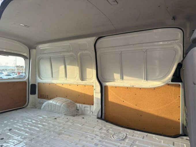Новый Toyota HiAce H300, 3.5 л, 2021 в Шардже от Al Aram Cars Белый цвет. GCC | AUTO.AE