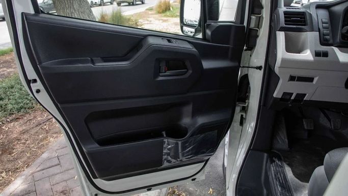 New Toyota HiAce H300, 3.5 l, 2024 in Sharjah by Nour Alnukhba Motors, White color. Other | AUTO.AE