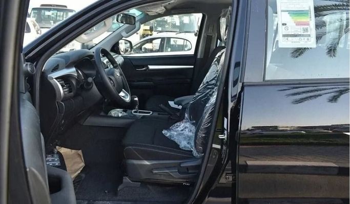 New Toyota Hilux VIII Facelift, 4.0 l, 2025 in Sharjah by Nour Alnukhba Motors, Black color. Other | AUTO.AE