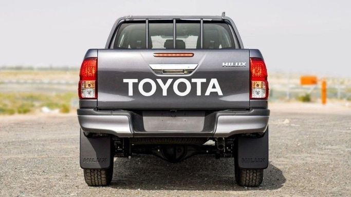 New Toyota Hilux VIII Facelift, 2.4 l, 2024 in Sharjah by Nour Alnukhba Motors, Grey color. Other | AUTO.AE
