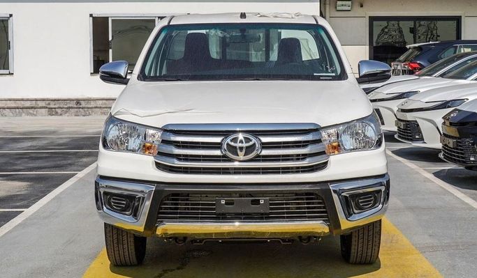 Новый Toyota Hilux Extra Cab VIII Рестайлинг, 2.4 л, 2024 в Шардже от Nour Alnukhba Motors Белый цвет. Other | AUTO.AE
