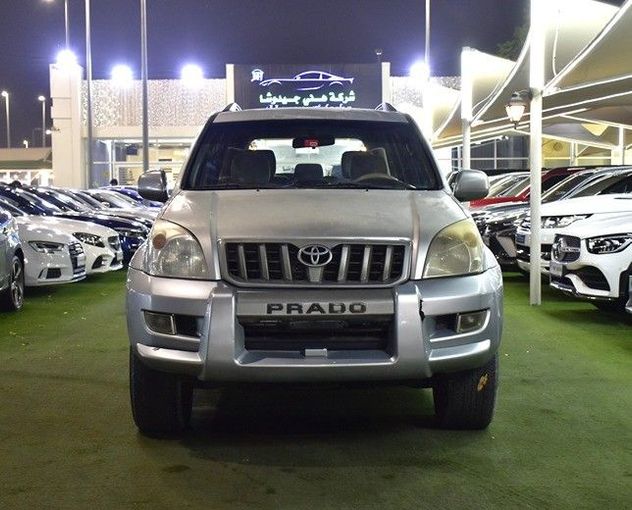 Used Toyota Land Cruiser Prado 120 Series, 4.0 l, 2005 in Sharjah by Honey Gidosha Used Cars Tr., Silver color.  | AUTO.AE