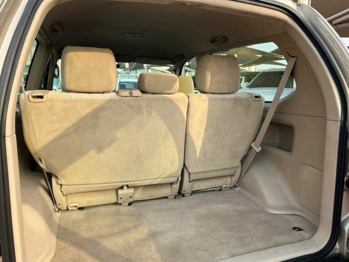 Новый Toyota Land Cruiser Prado 120 Series Рестайлинг, 2.7 л, 2009 в Шардже от Al Aram Cars Золотистый цвет. GCC | AUTO.AE