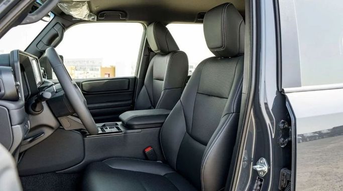 Новый Toyota Land Cruiser Prado 250 Series, 2.7 л, 2025 в Шардже от Nour Alnukhba Motors Серый цвет. Other | AUTO.AE