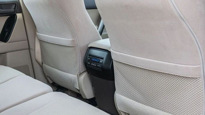 Новый Toyota Land Cruiser Prado 150 Series Рестайлинг 3, 4.0 л, 2023 в Шардже от Nour Alnukhba Motors Черный цвет. Other | AUTO.AE