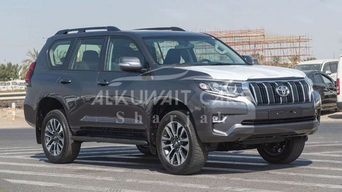 Новый Toyota Land Cruiser Prado 150 Series Рестайлинг 3, 2.7 л, 2023 в Шардже от Nour Alnukhba Motors Серый цвет. Other | AUTO.AE