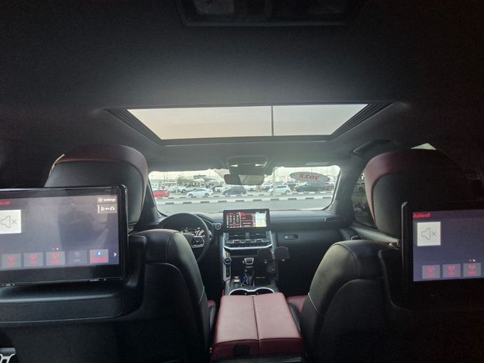 Used Toyota Land Cruiser 300 Series, 3.4 l, 2022 in Sharjah by Rebou Najd Used Cars, White color. GCC Specs | AUTO.AE